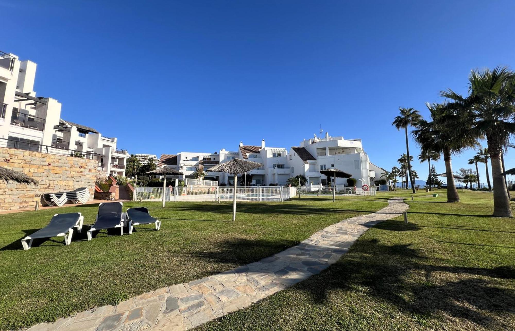 Sunrise Beach Front - Casares Del Mar Exterior photo