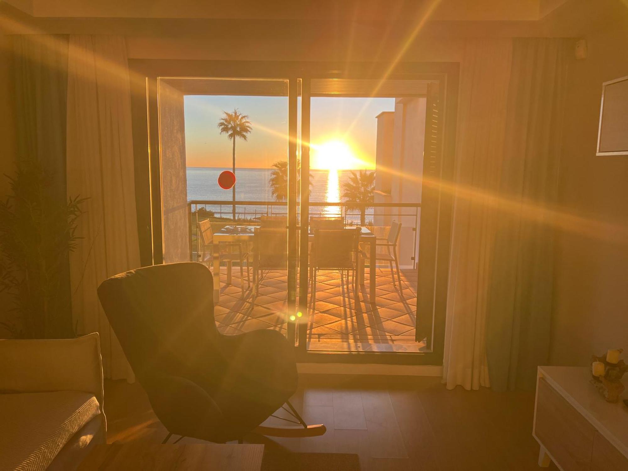 Sunrise Beach Front - Casares Del Mar Exterior photo